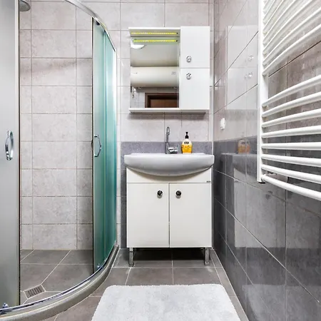 Modern And Cozy 1bd In The Centre Of By Flat Mаnager شقة *