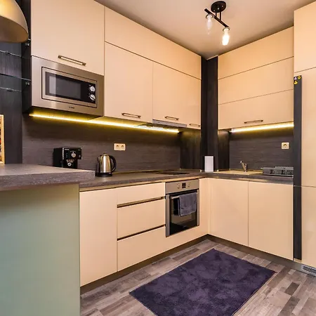 Modern And Cozy 1bd In The Centre Of By Flat Mаnager شقة بلوفديف